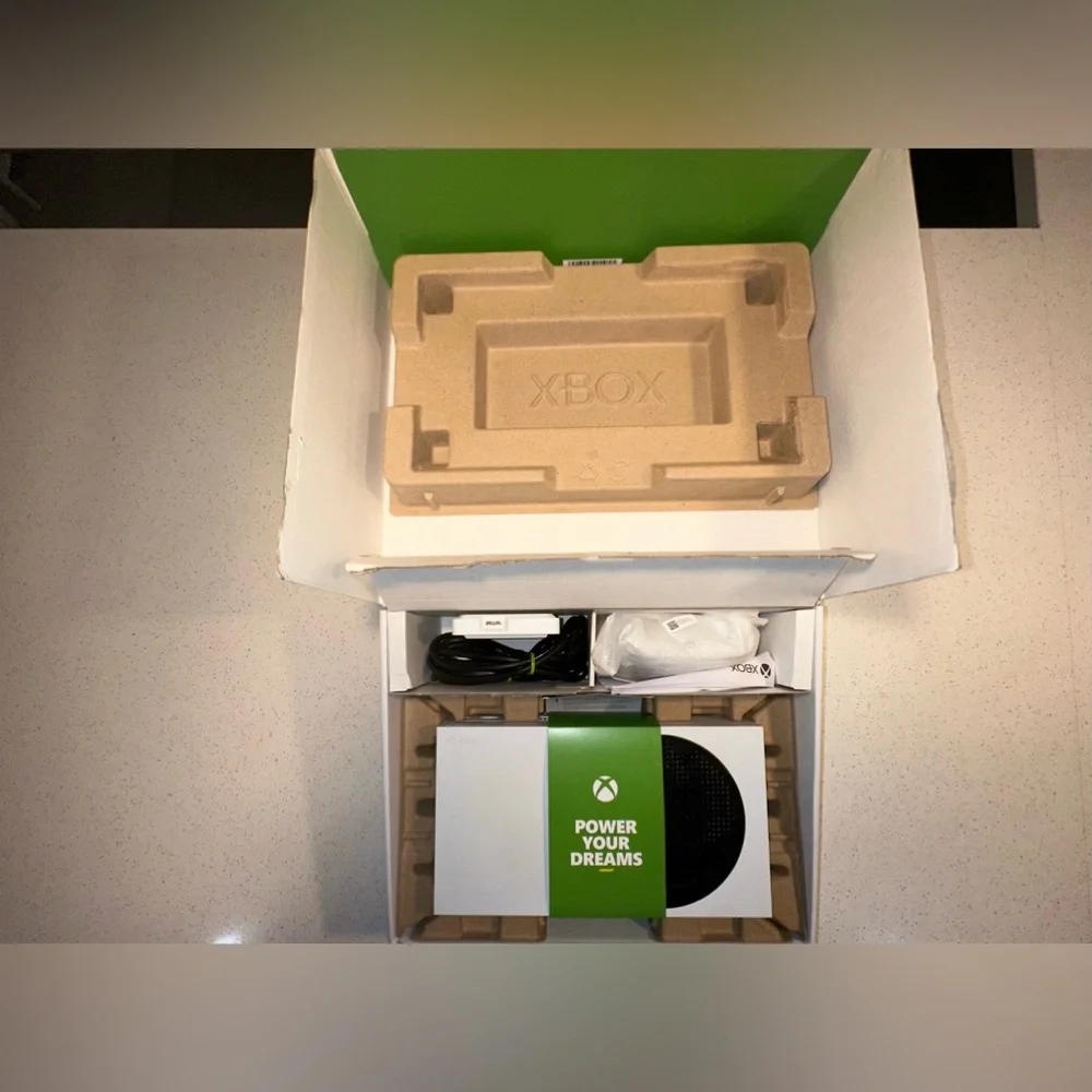 Xbox Series S 512GB with 5TB Storage Expansion